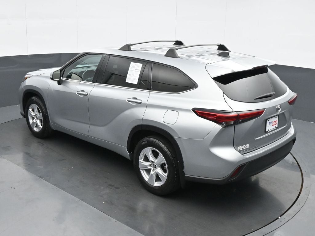 2022 Toyota Highlander L