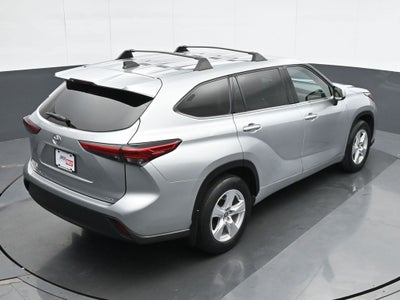 2022 Toyota Highlander L