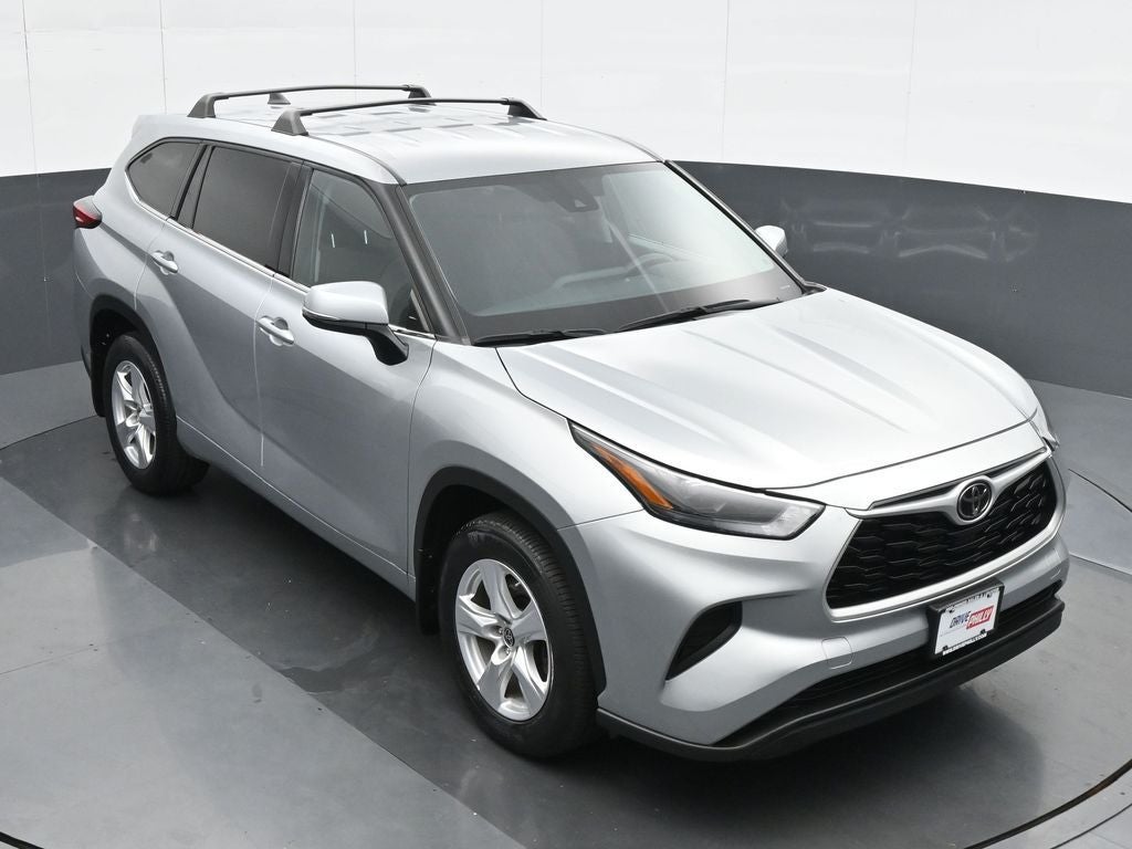 2022 Toyota Highlander L