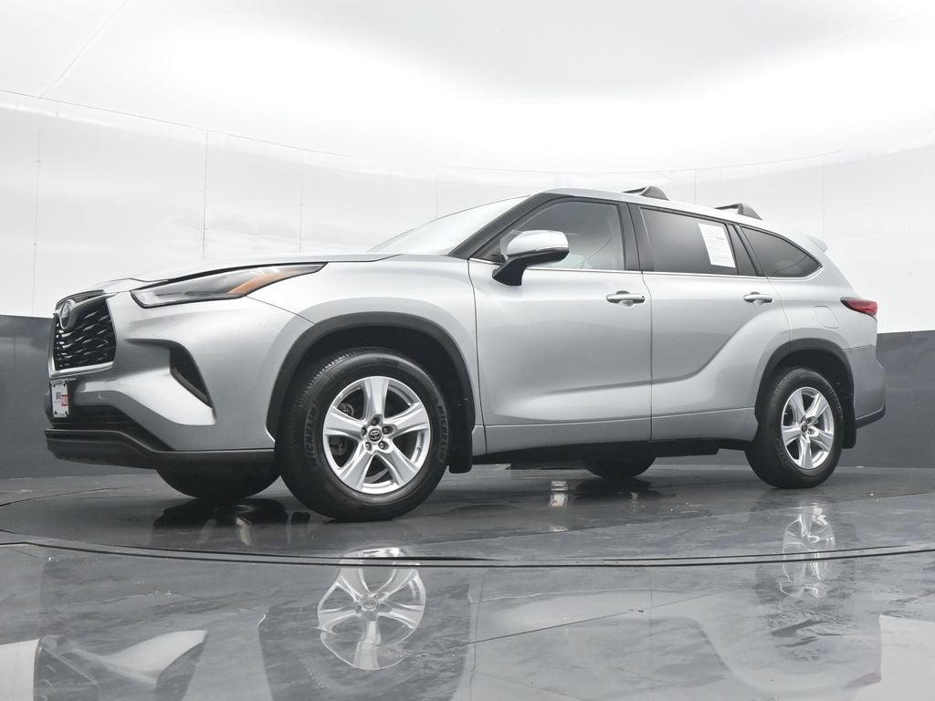 2022 Toyota Highlander L