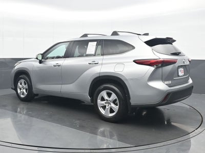 2022 Toyota Highlander L