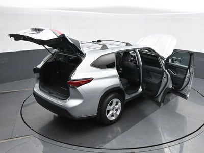2022 Toyota Highlander L