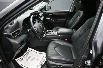 2021 Toyota Highlander Hybrid Limited