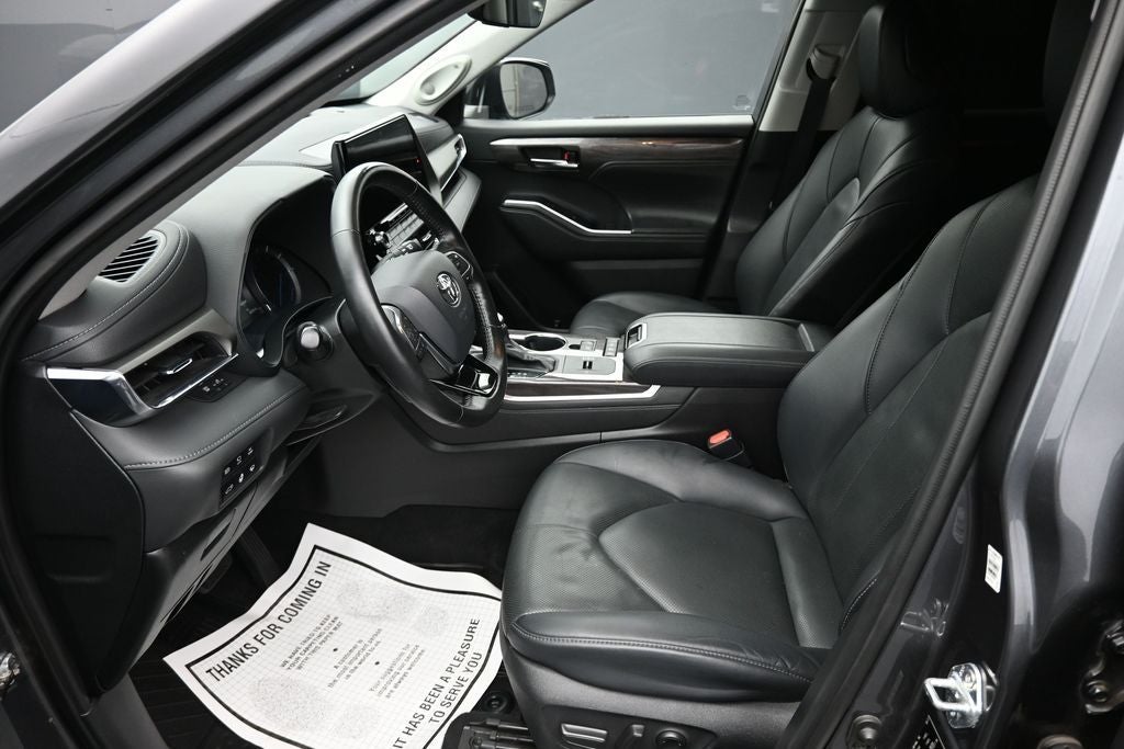 2021 Toyota Highlander Hybrid Limited