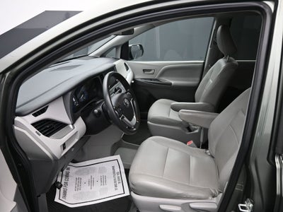2020 Toyota Sienna L 7 Passenger