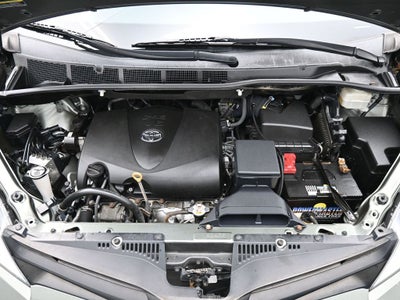 2020 Toyota Sienna L 7 Passenger