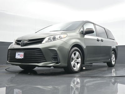 2020 Toyota Sienna L 7 Passenger