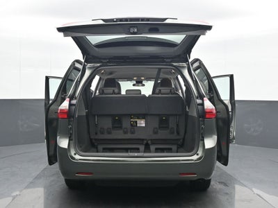 2020 Toyota Sienna L 7 Passenger