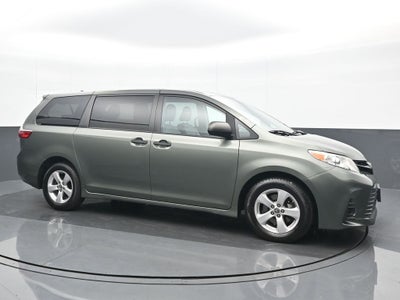 2020 Toyota Sienna L 7 Passenger