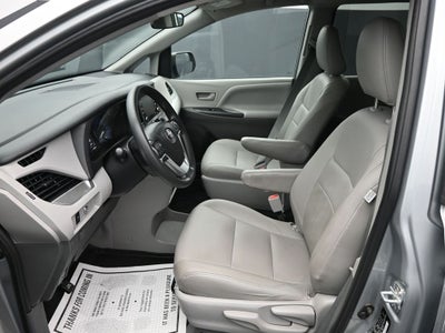 2020 Toyota Sienna L 7 Passenger