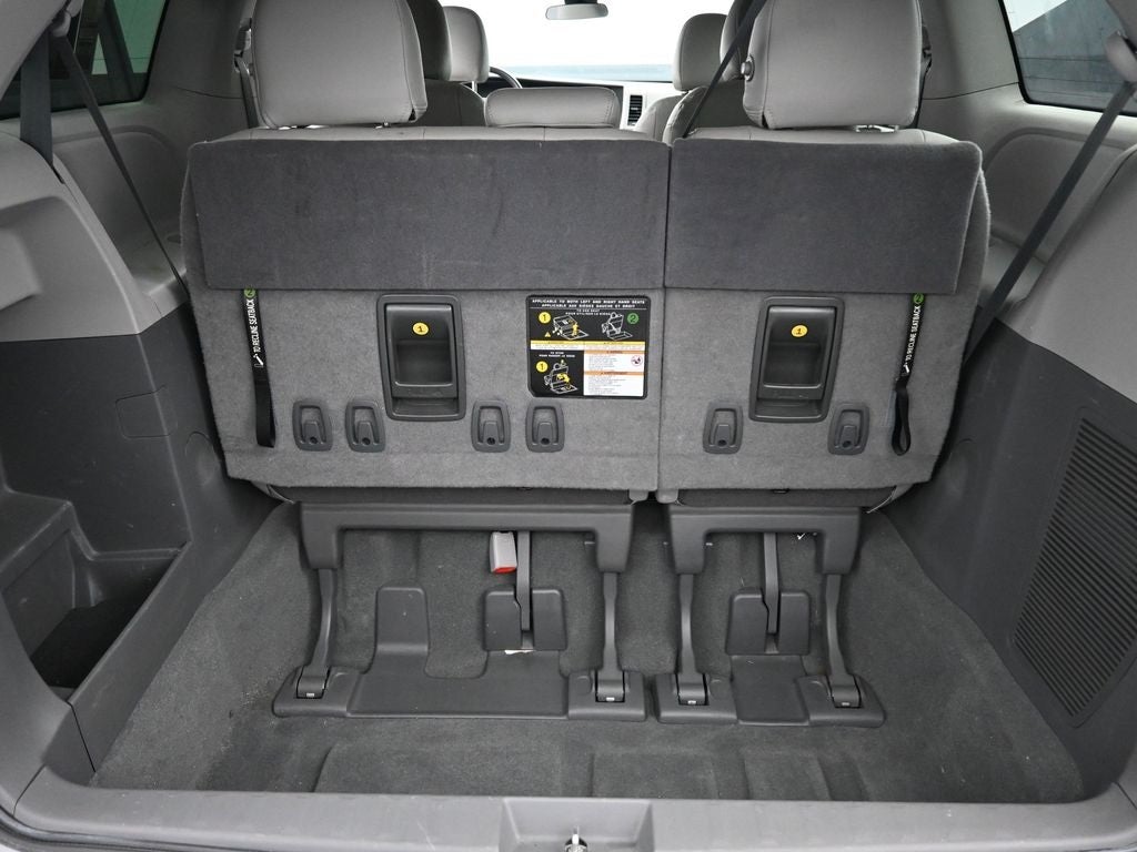 2020 Toyota Sienna L 7 Passenger