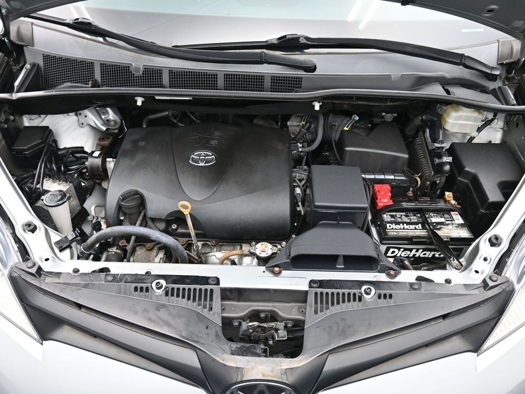 2020 Toyota Sienna L 7 Passenger