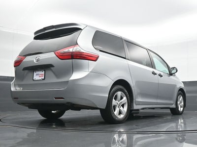 2020 Toyota Sienna L 7 Passenger