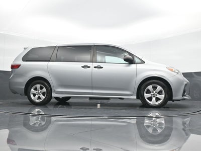 2020 Toyota Sienna L 7 Passenger