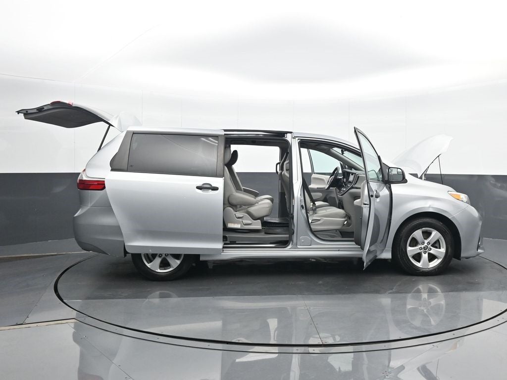 2020 Toyota Sienna L 7 Passenger