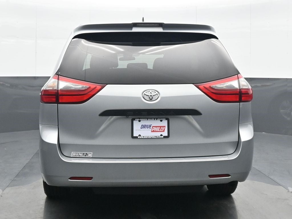 2020 Toyota Sienna L 7 Passenger
