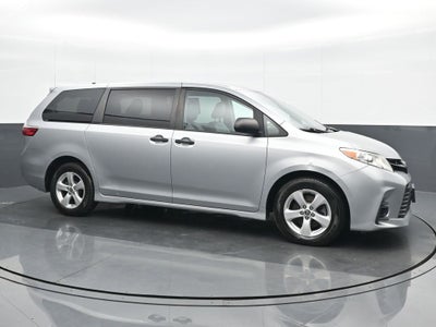 2020 Toyota Sienna L 7 Passenger