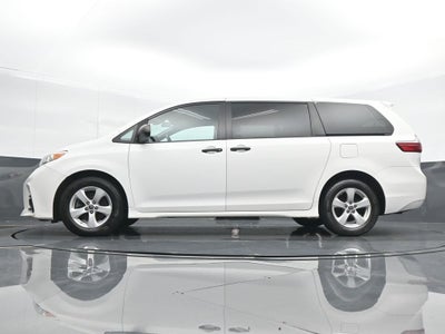 2020 Toyota Sienna L 7 Passenger