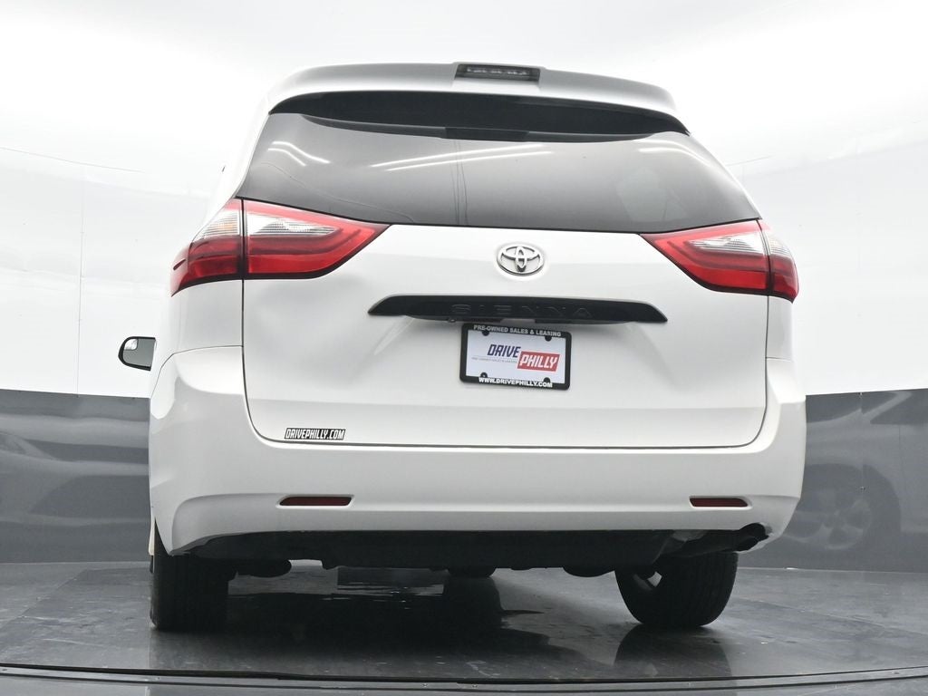 2020 Toyota Sienna L 7 Passenger