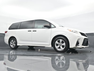 2020 Toyota Sienna L 7 Passenger