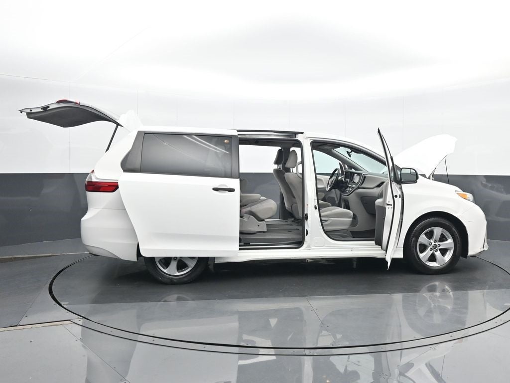 2020 Toyota Sienna L 7 Passenger