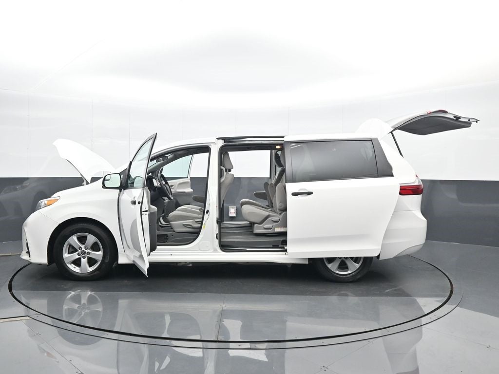 2020 Toyota Sienna L 7 Passenger