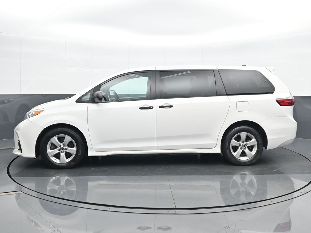 2020 Toyota Sienna L 7 Passenger