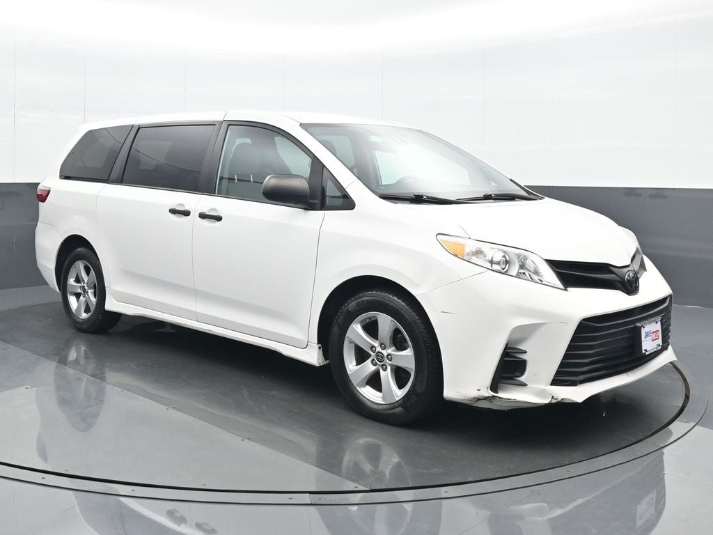 2020 Toyota Sienna L 7 Passenger
