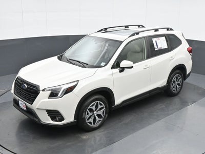 2023 Subaru Forester Premium