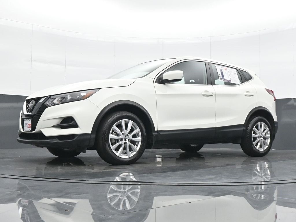 2022 Nissan Rogue Sport S