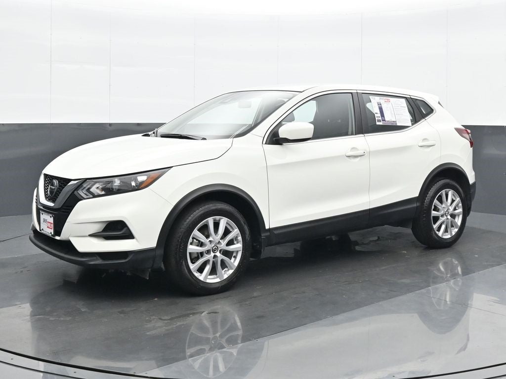 2022 Nissan Rogue Sport S