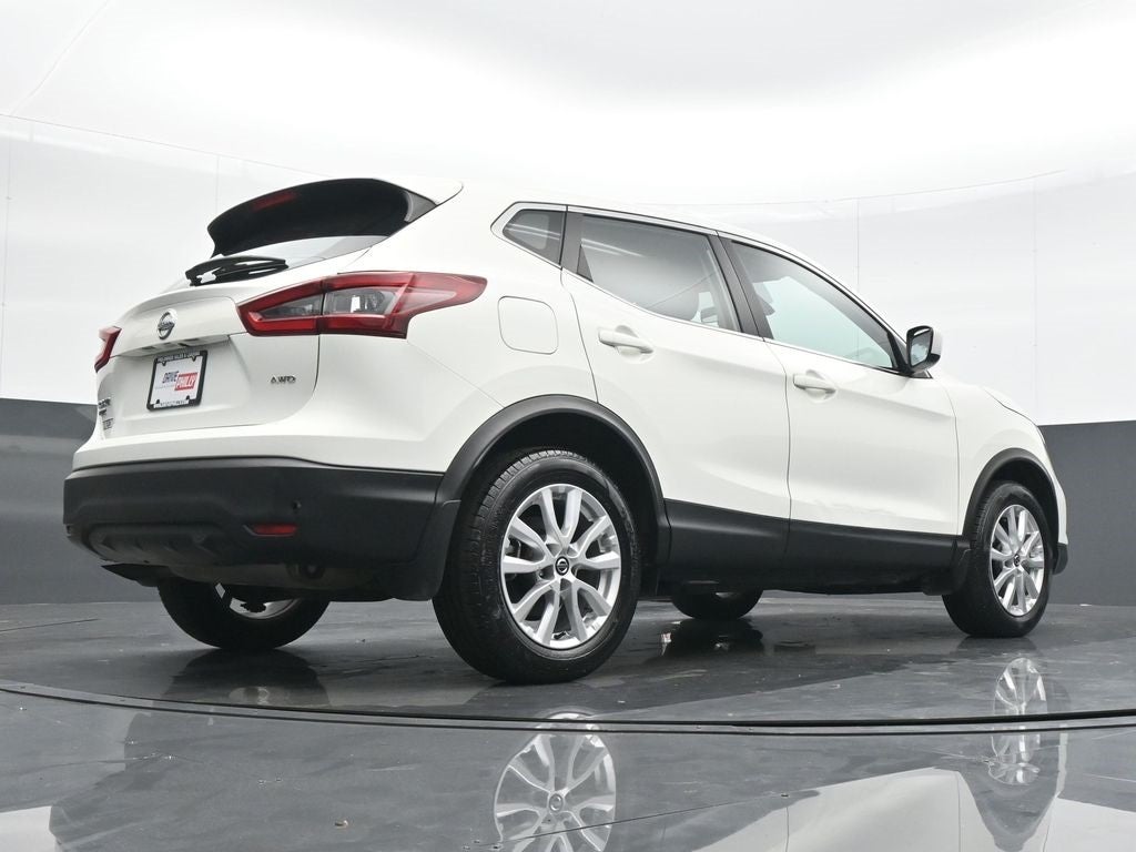 2022 Nissan Rogue Sport S