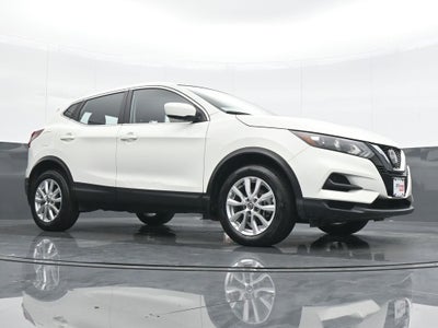 2022 Nissan Rogue Sport S