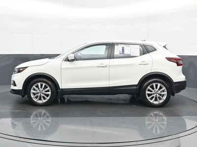 2022 Nissan Rogue Sport S