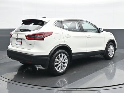 2022 Nissan Rogue Sport S