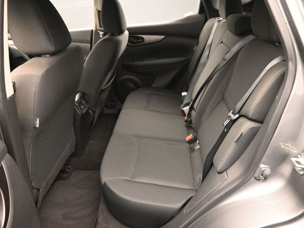 2022 Nissan Rogue Sport S