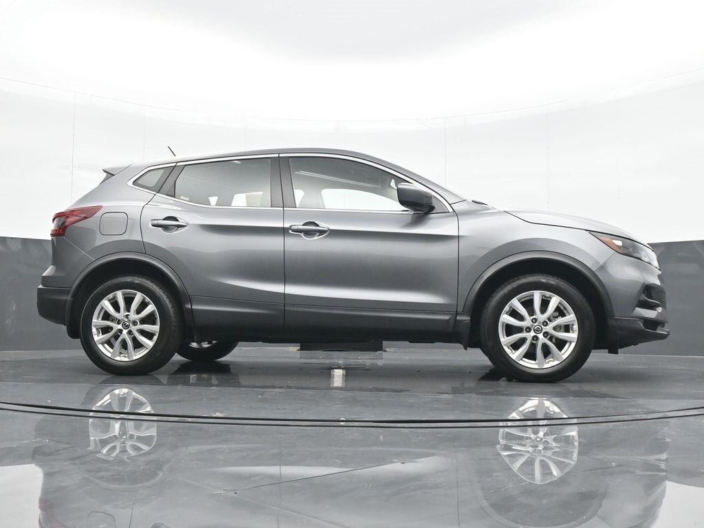 2022 Nissan Rogue Sport S