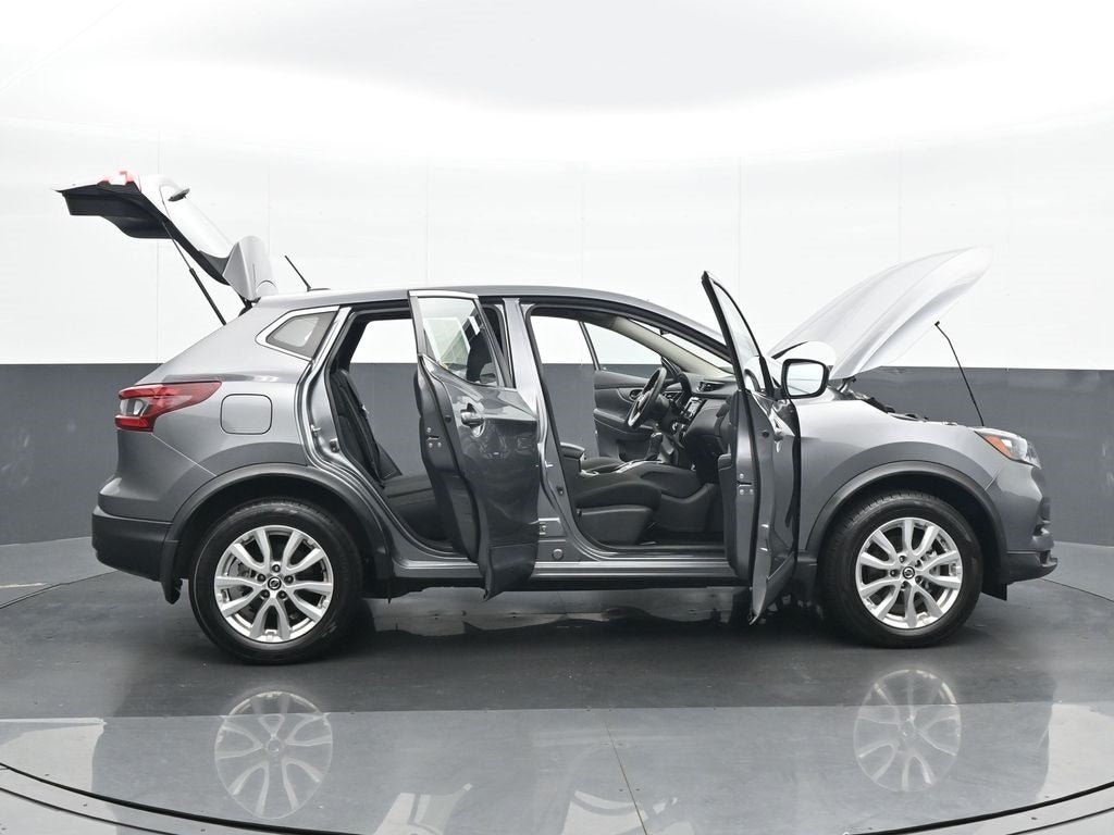 2022 Nissan Rogue Sport S