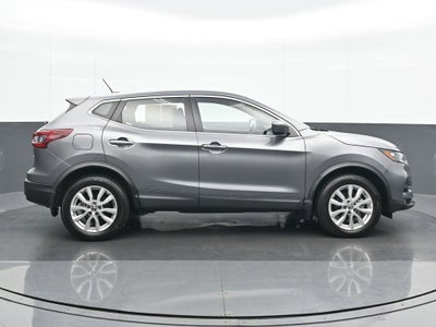 2022 Nissan Rogue Sport S