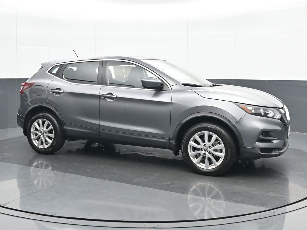2022 Nissan Rogue Sport S