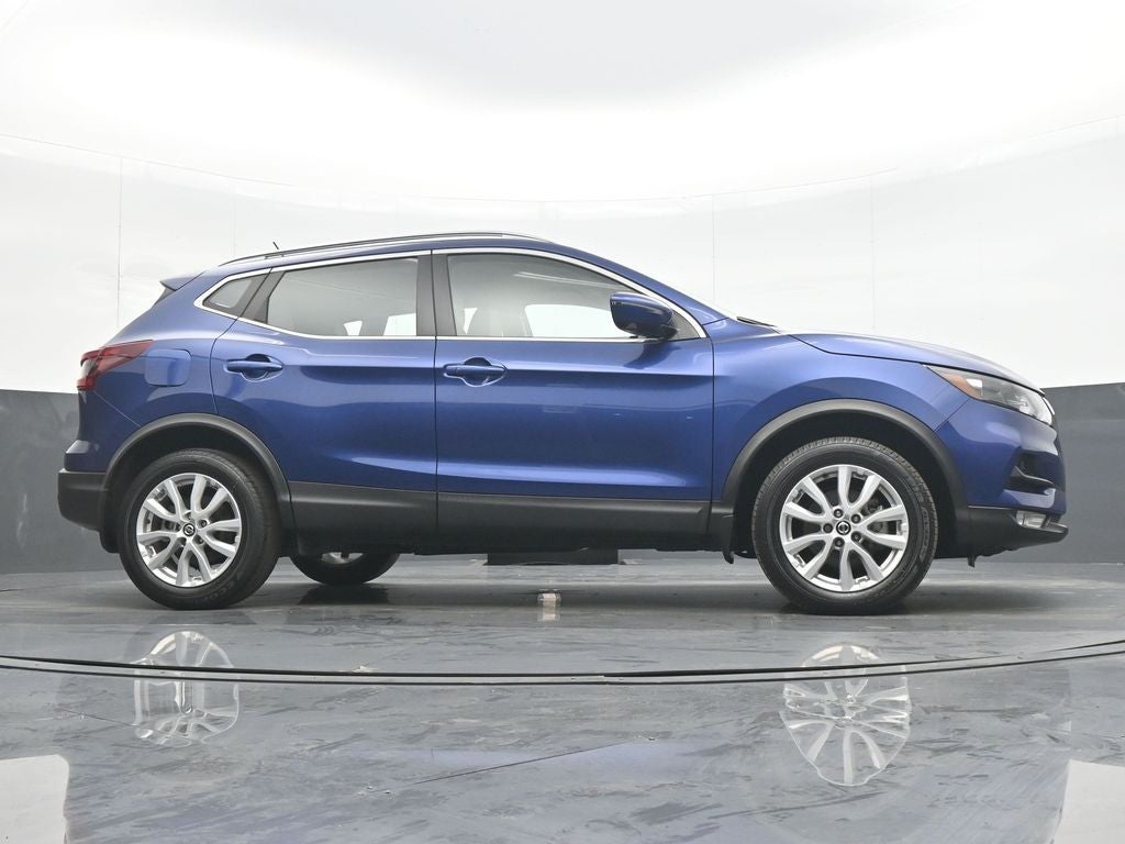 2022 Nissan Rogue Sport SV