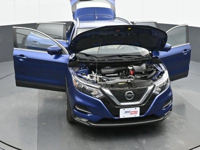 2022 Nissan Rogue Sport SV