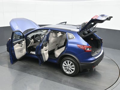2022 Nissan Rogue Sport SV