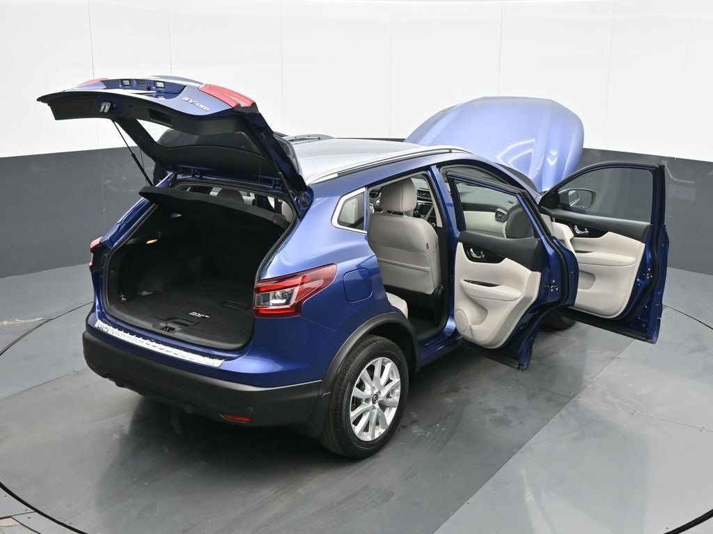 2022 Nissan Rogue Sport SV