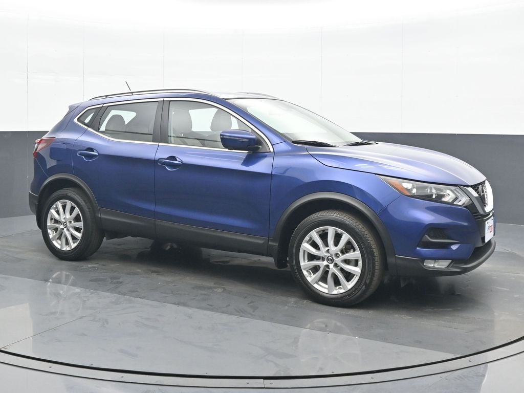2022 Nissan Rogue Sport SV