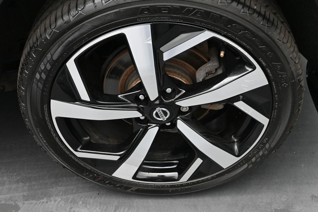 2021 Nissan Rogue Sport SL