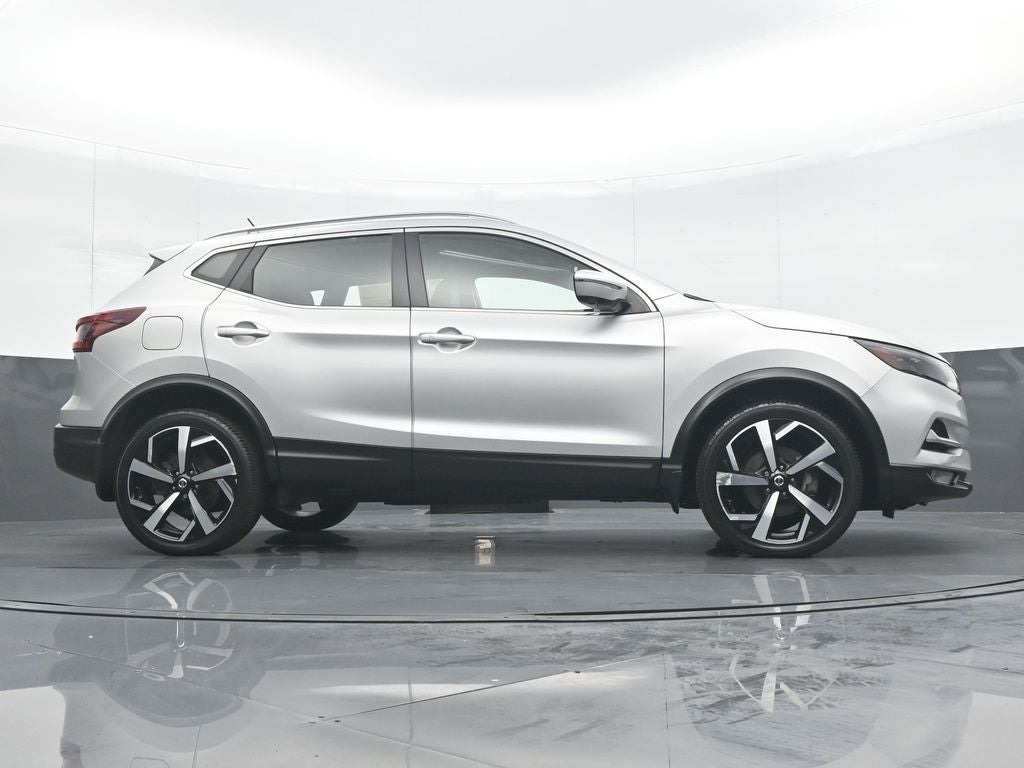 2021 Nissan Rogue Sport SL