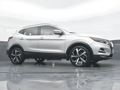 2021 Nissan Rogue Sport SL
