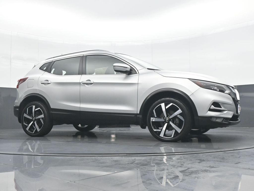2021 Nissan Rogue Sport SL