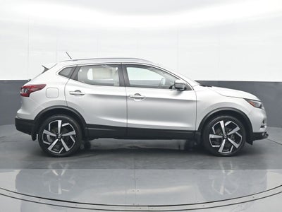 2021 Nissan Rogue Sport SL
